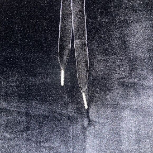 Wild Fable Women's Black Velour Hoodie with Ribbon Tie Waist Length Size XS - Picture 3 of 7